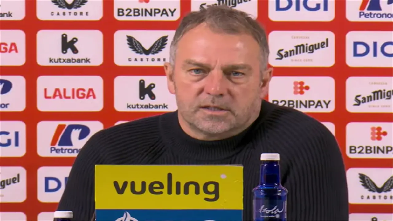 فليك يشيد بجيل برشلونة رغم انتقاده لأداء لامين في المباراة الأخيرة